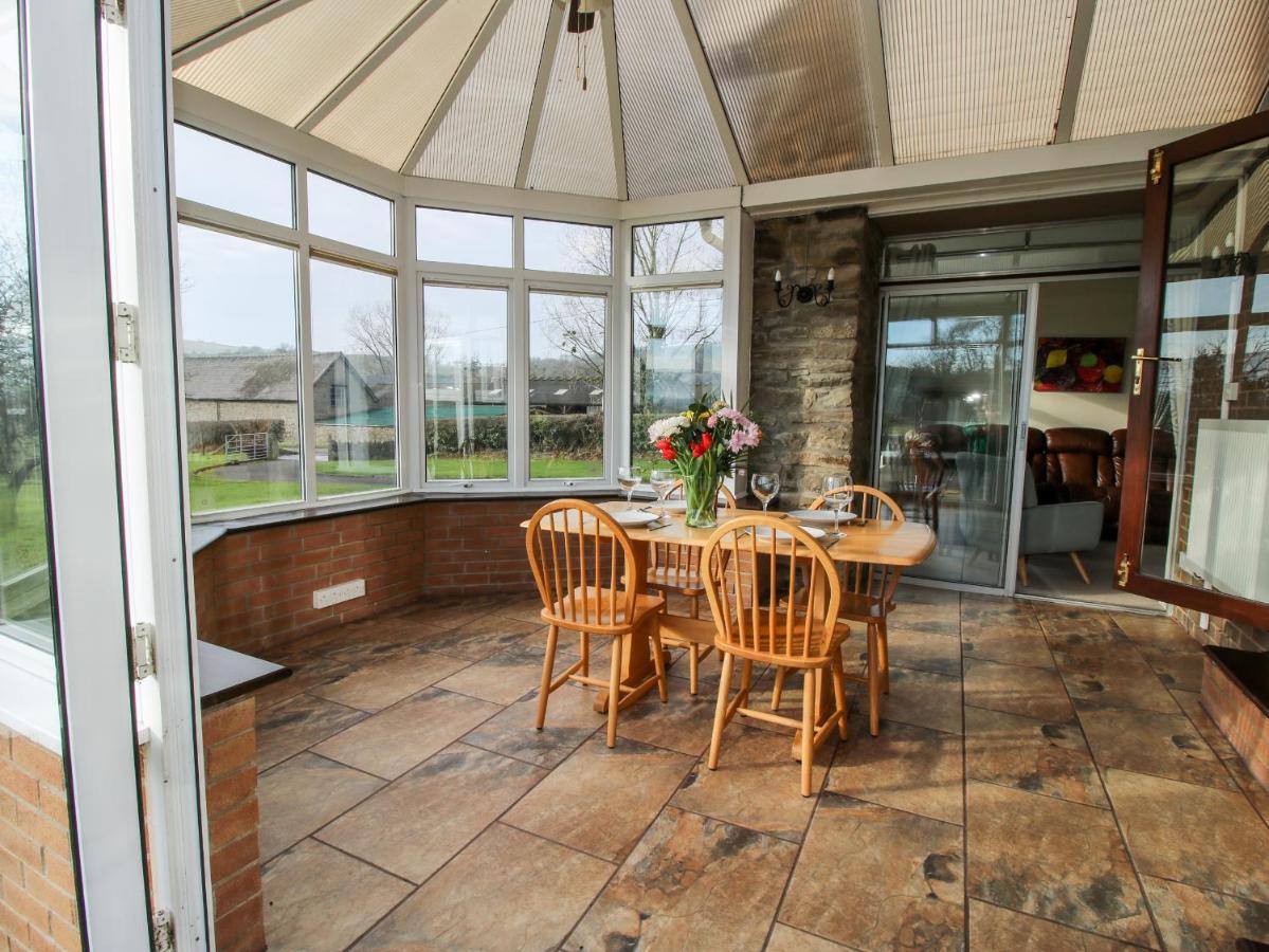 Bicton Lea Villa Acton  Dış mekan fotoğraf